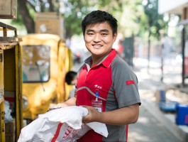 京东快递人工客服电话24小时人工服务投诉的简单介绍